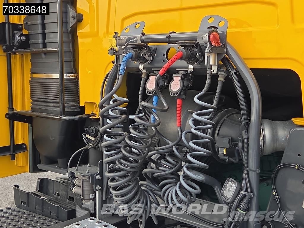 Volvo FH 460 4X2 Globe Mega 2x Tanks I-ParkCool Navi ACC Vilcēji