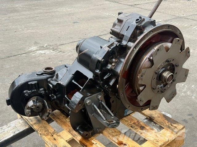 CLAAS DANA 1106FT USED TRANSMISSION أجهزة نقل