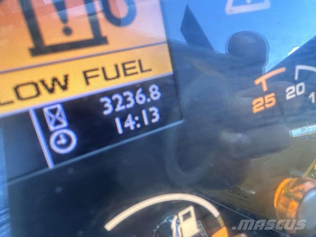 JCB 540-180 Teleskoplæssere