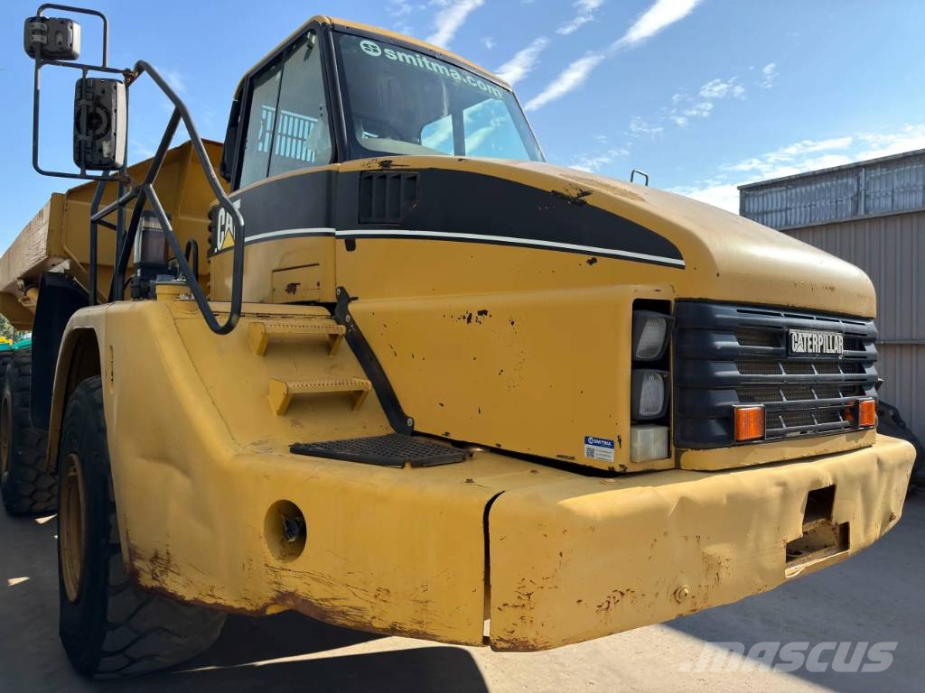 CAT 735 Knik dumptrucks