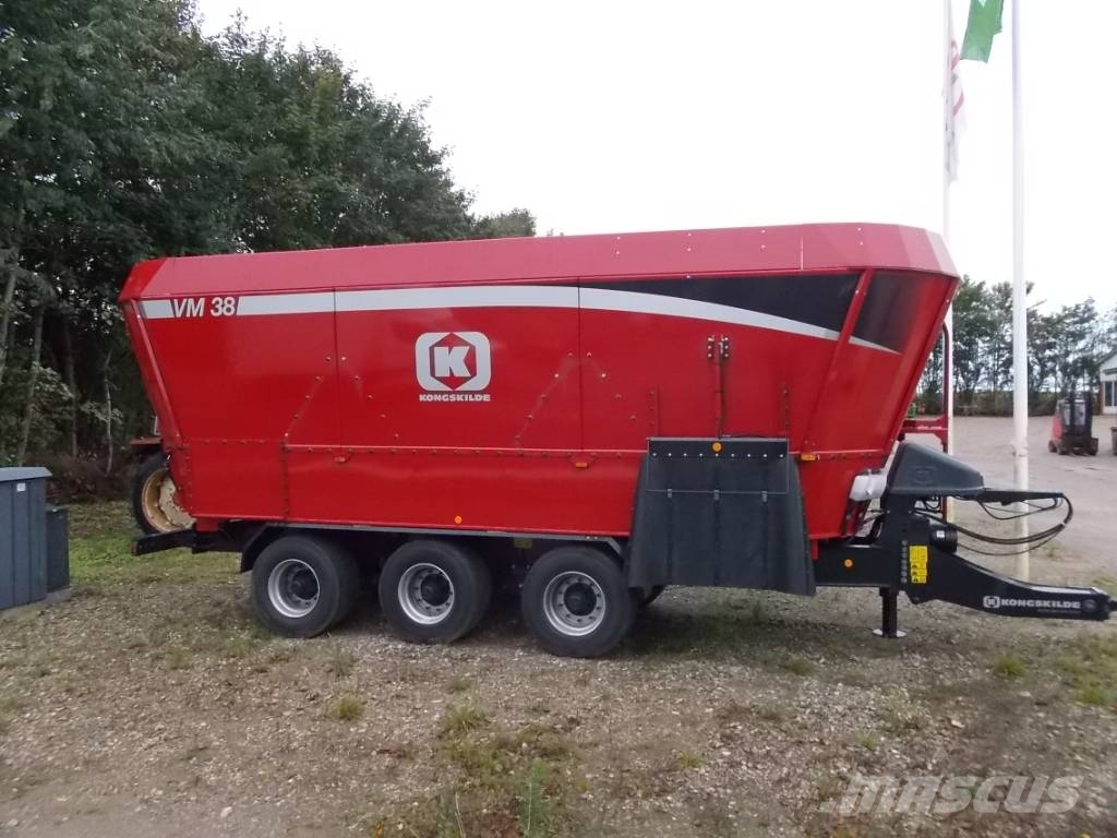 Kongskilde VM 38-3 ملقمات خلاط