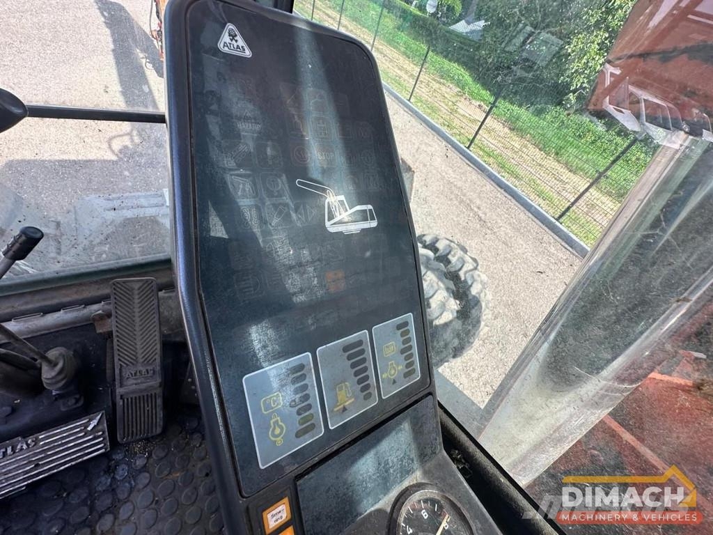 Atlas 1704 ATLAS 1704 transfer crane 4x4 - triple boom - Перегружатели металлолома/промышленные погрузчики