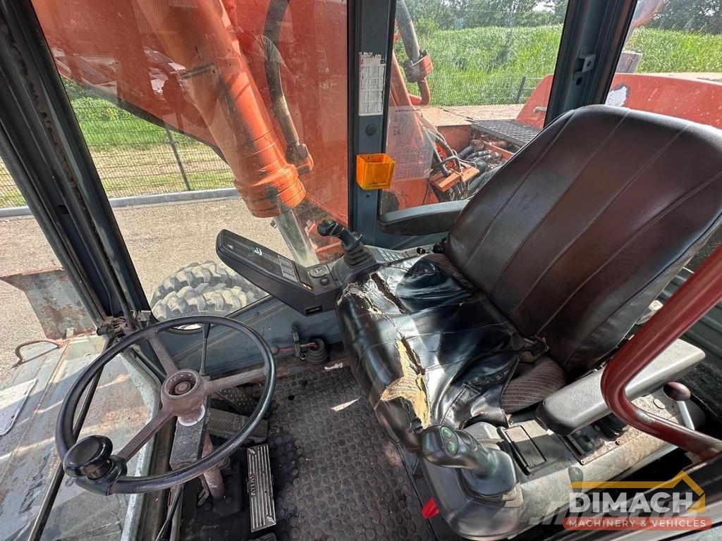 Atlas 1704 ATLAS 1704 transfer crane 4x4 - triple boom - Перегружатели металлолома/промышленные погрузчики