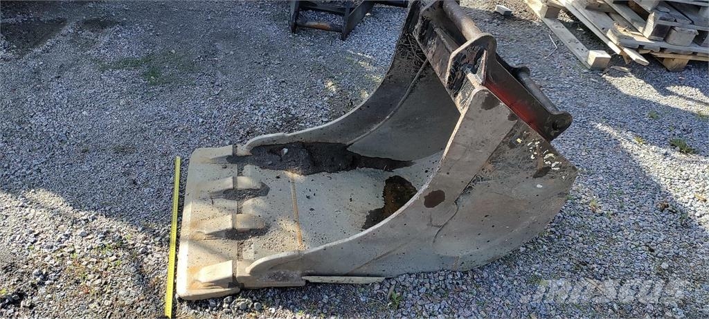 Lännen 8600 E Sensodrive Kaivurikuormaajat