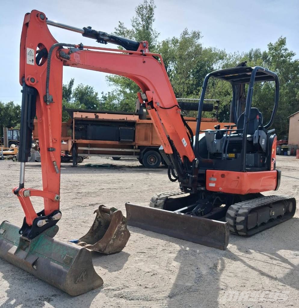 Kubota U 36-4 حفارات صغيرة أقل من 7 طن (حفارات صغيرة)