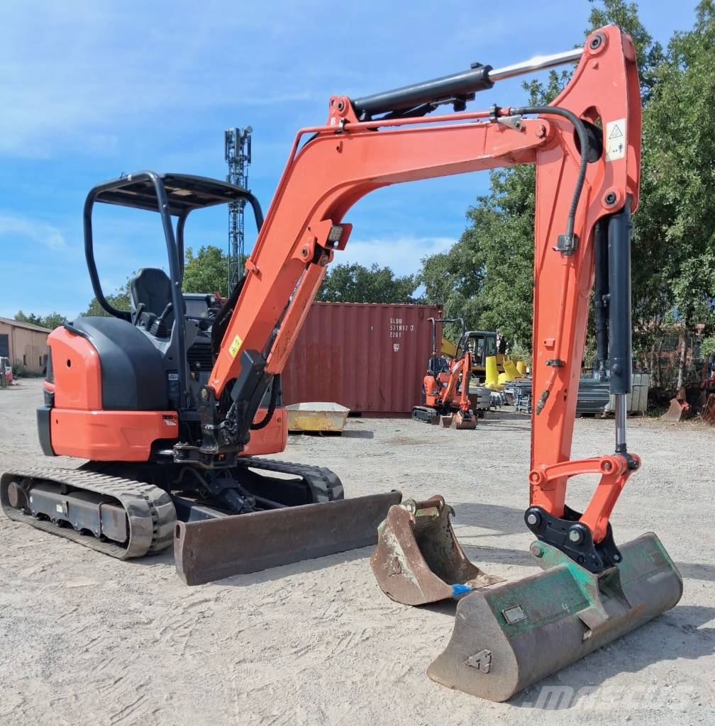 Kubota U 36-4 حفارات صغيرة أقل من 7 طن (حفارات صغيرة)