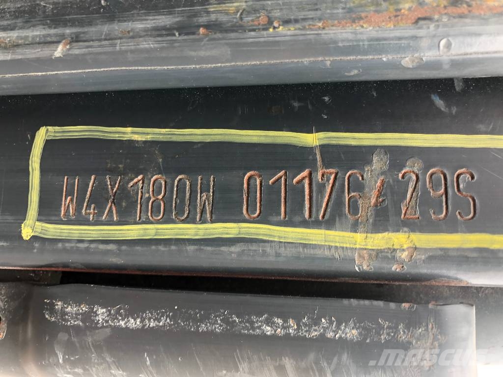 Linde L 12 /379/ V-3430 OB شاحنات مناولة ذاتية الدفع