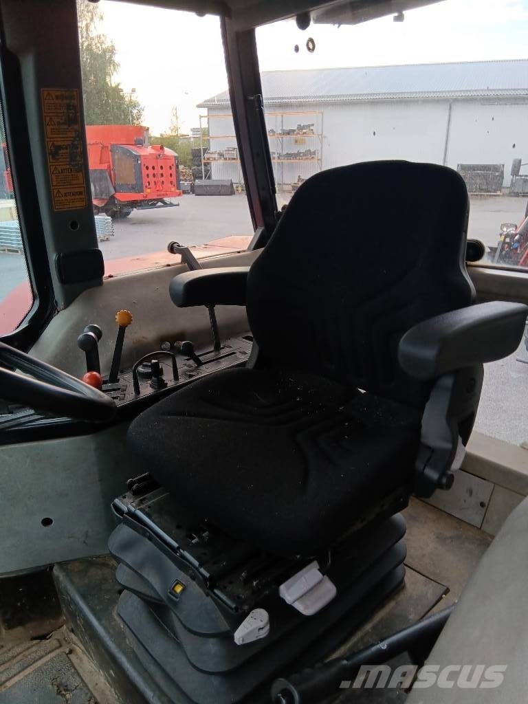 Case IH 5150 Plus Tractors