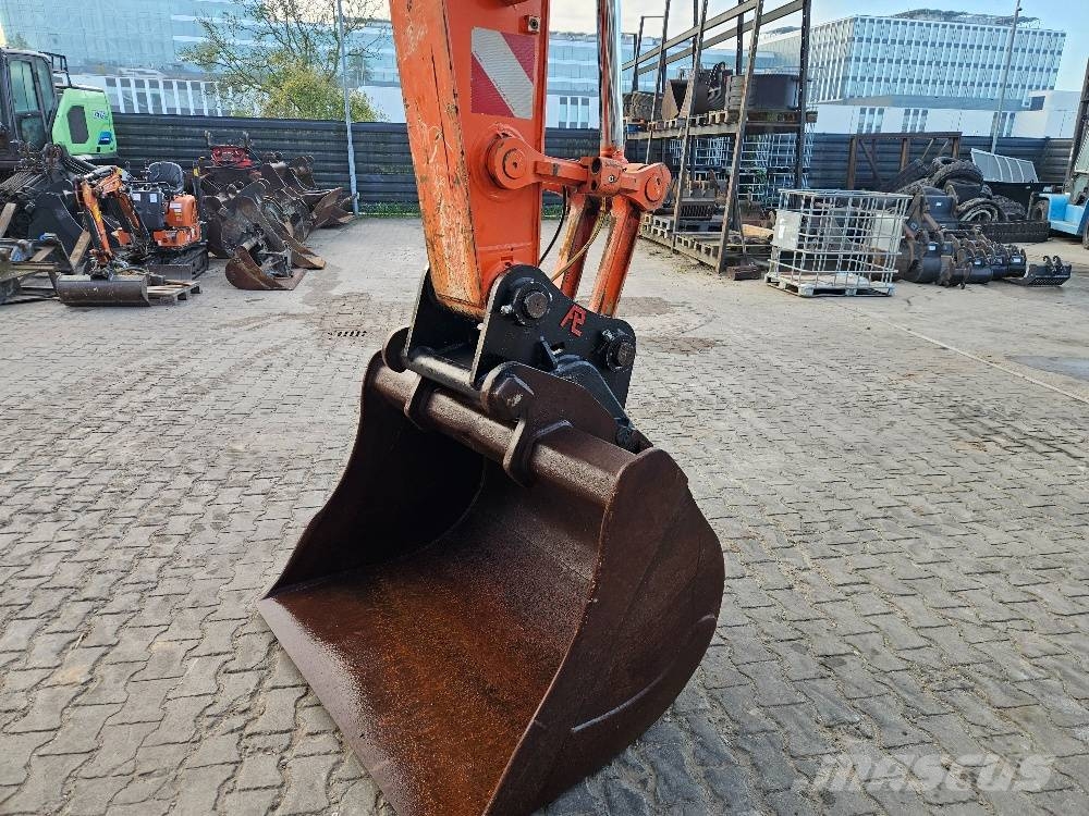 Hitachi ZX 170 W-5 B Ratiniai ekskavatoriai
