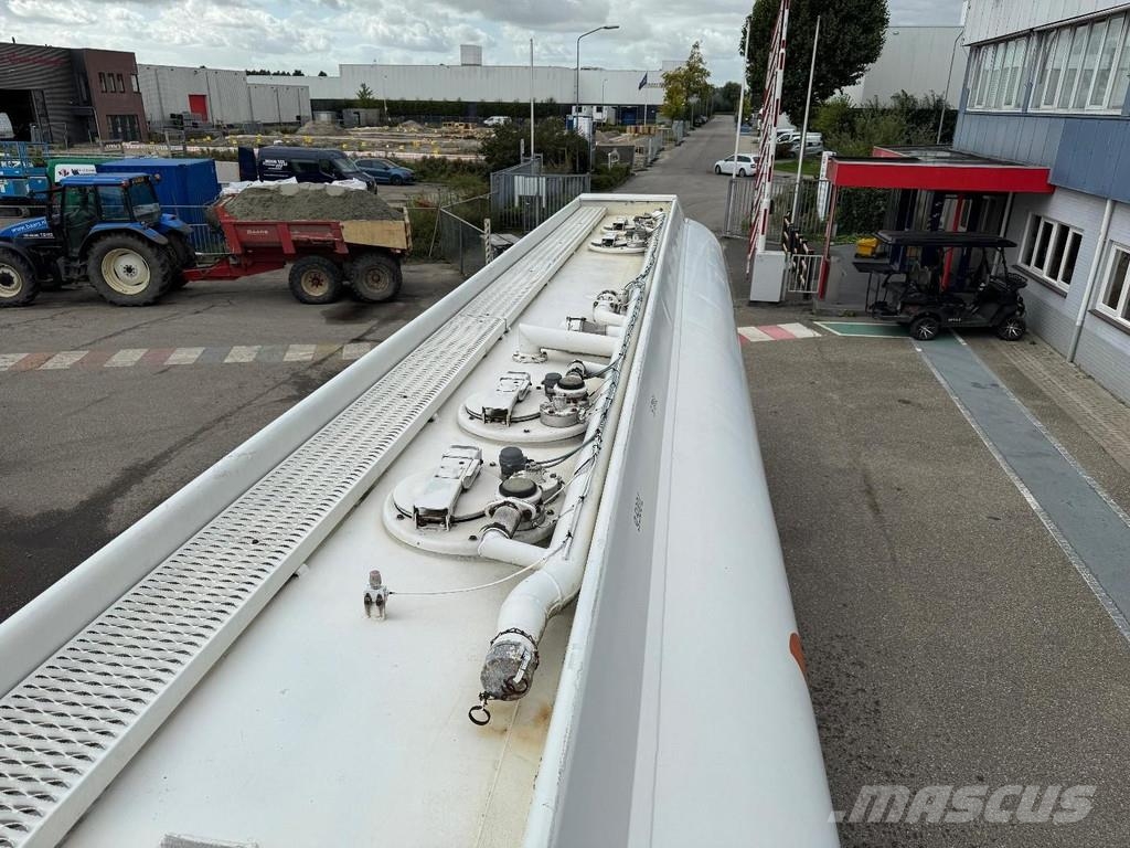 DAF XF 450 6X2 EURO 6 + LAG 2 AXLE TRAILER + 35.700 LI وحدات الجر