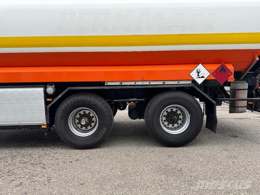 DAF XF 450 6X2 EURO 6 + LAG 2 AXLE TRAILER + 35.700 LI وحدات الجر