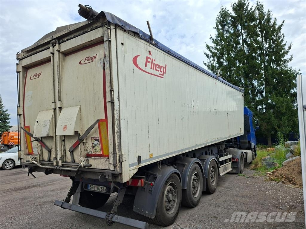 Fliegl SDS 10 Outros Reboques
