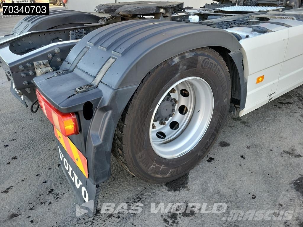 Volvo FM 460 4X2 Globe 2x Tanks Navi Sadulveokid