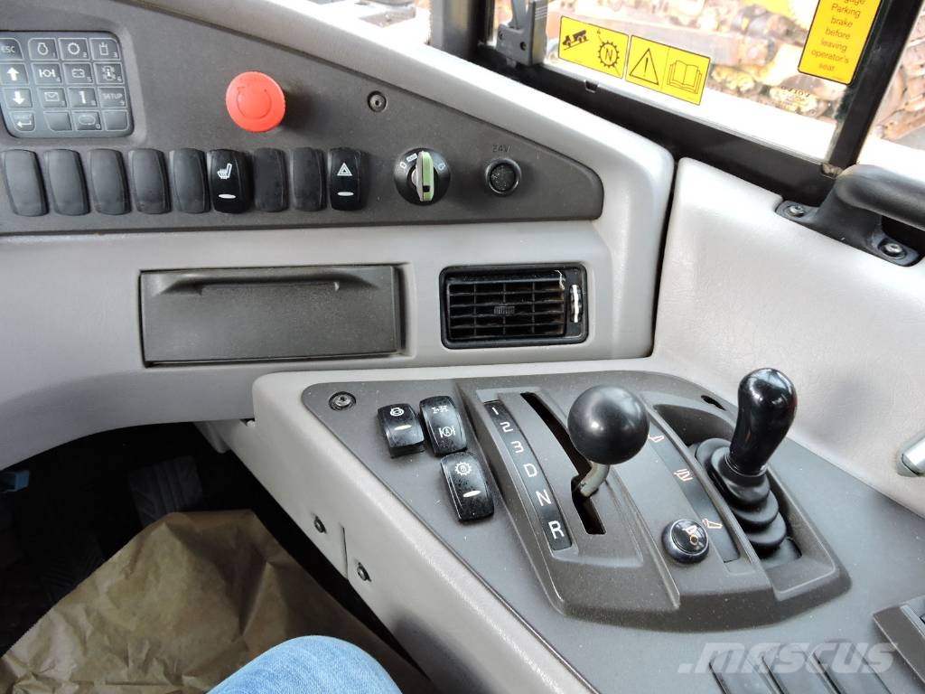 Volvo A30G Dumper - Knickgelenk