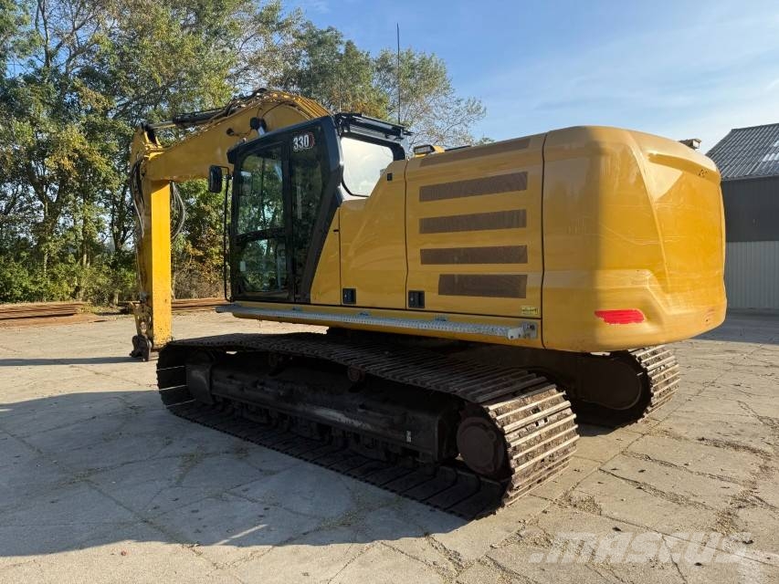 CAT 330 Roomikekskavaatorid