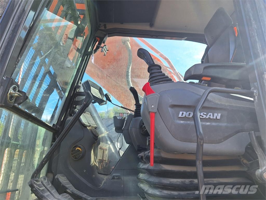 Doosan DEVELON DX 420 LC Muut autot