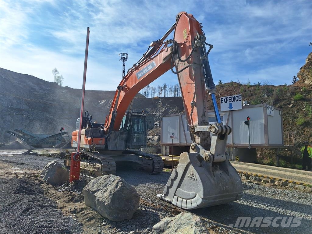 Doosan DEVELON DX 420 LC Muut autot
