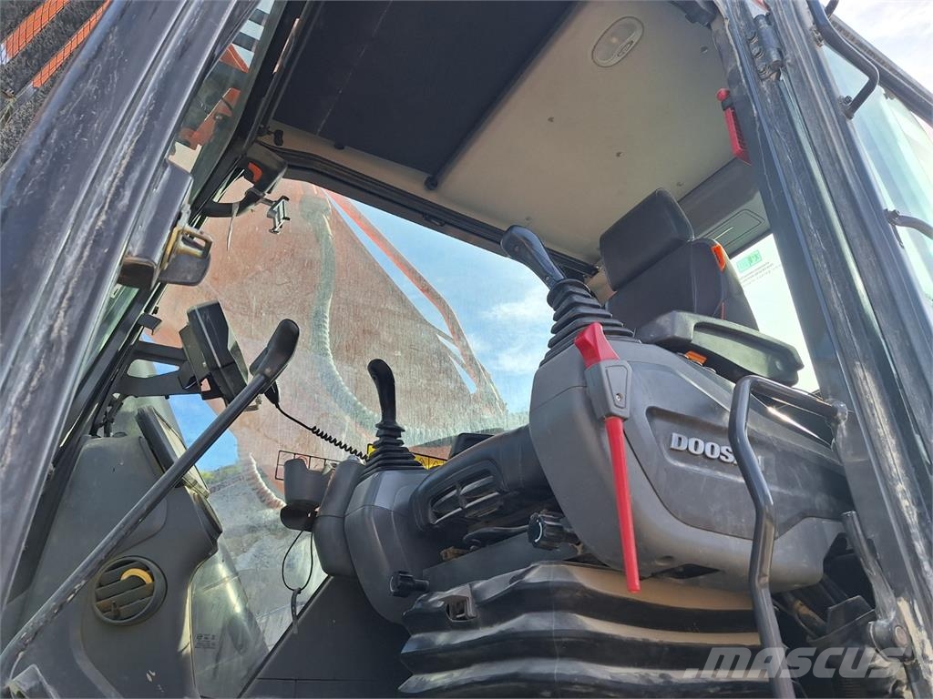 Doosan DEVELON DX 420 LC Muut autot