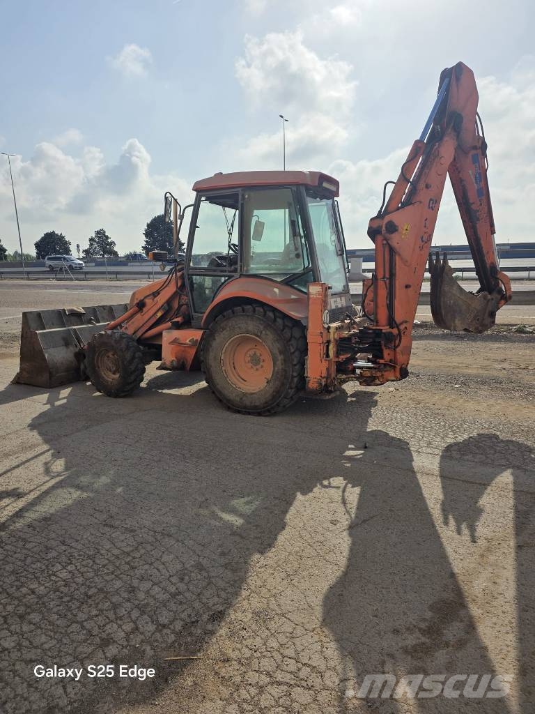 Fiat-Hitachi FB 100.2 Ekskavaatorlaadurid