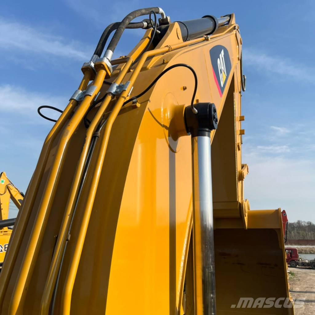CAT 329 Гусеничні екскаватори