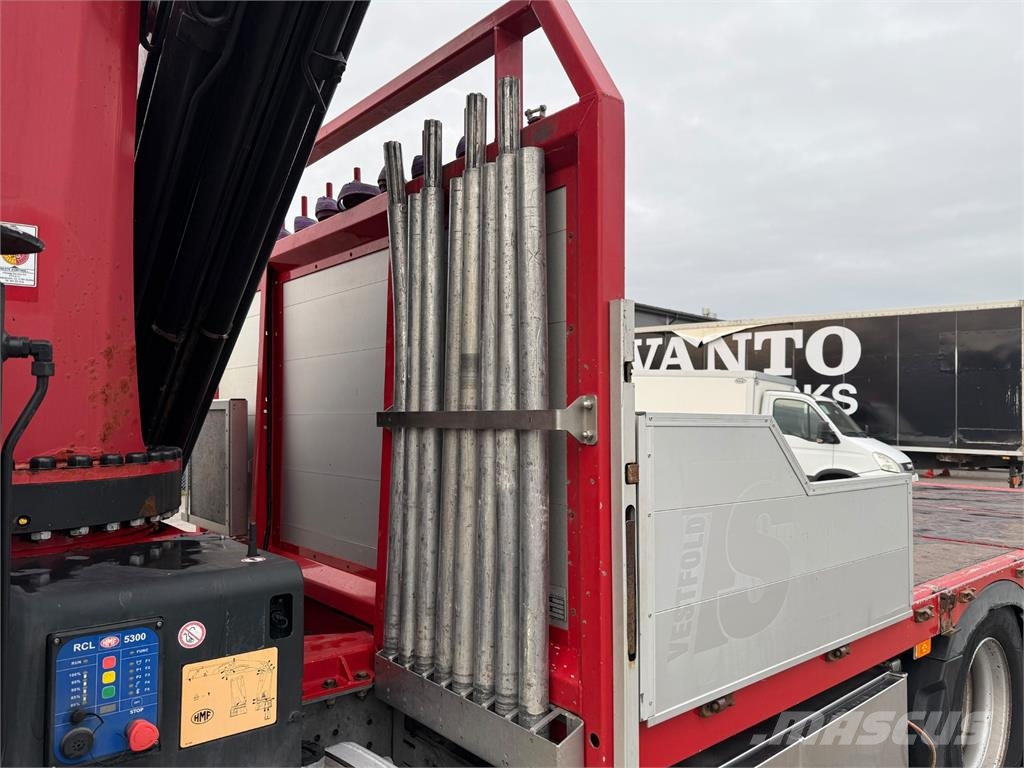 Volvo FM500 6x2*4 起重车