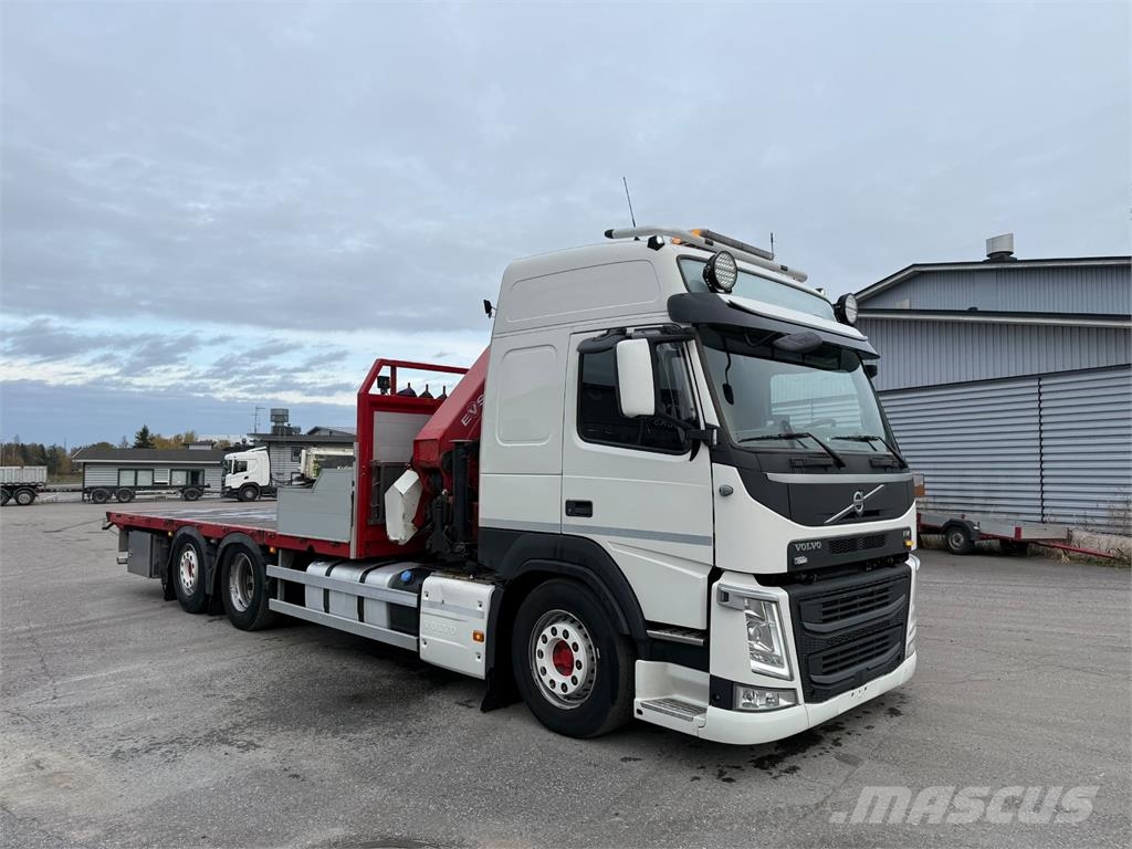 Volvo FM500 6x2*4 起重车