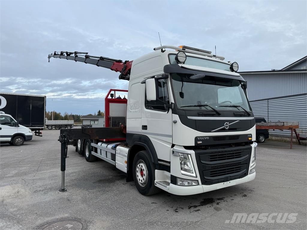 Volvo FM500 6x2*4 起重车