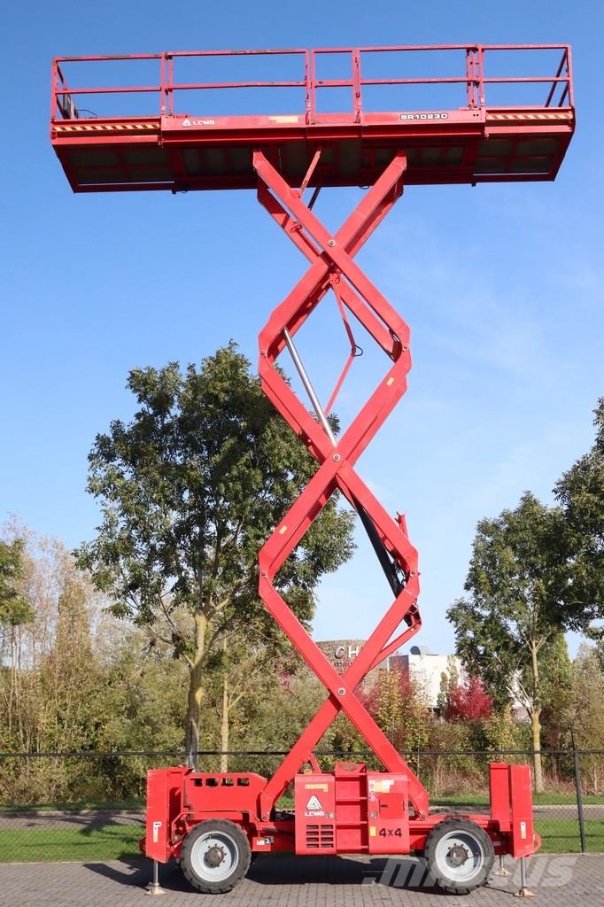 LGMG SR1023D | 12 METER | 4X4 | 1.100 KG Škarjaste dvižne ploščadi