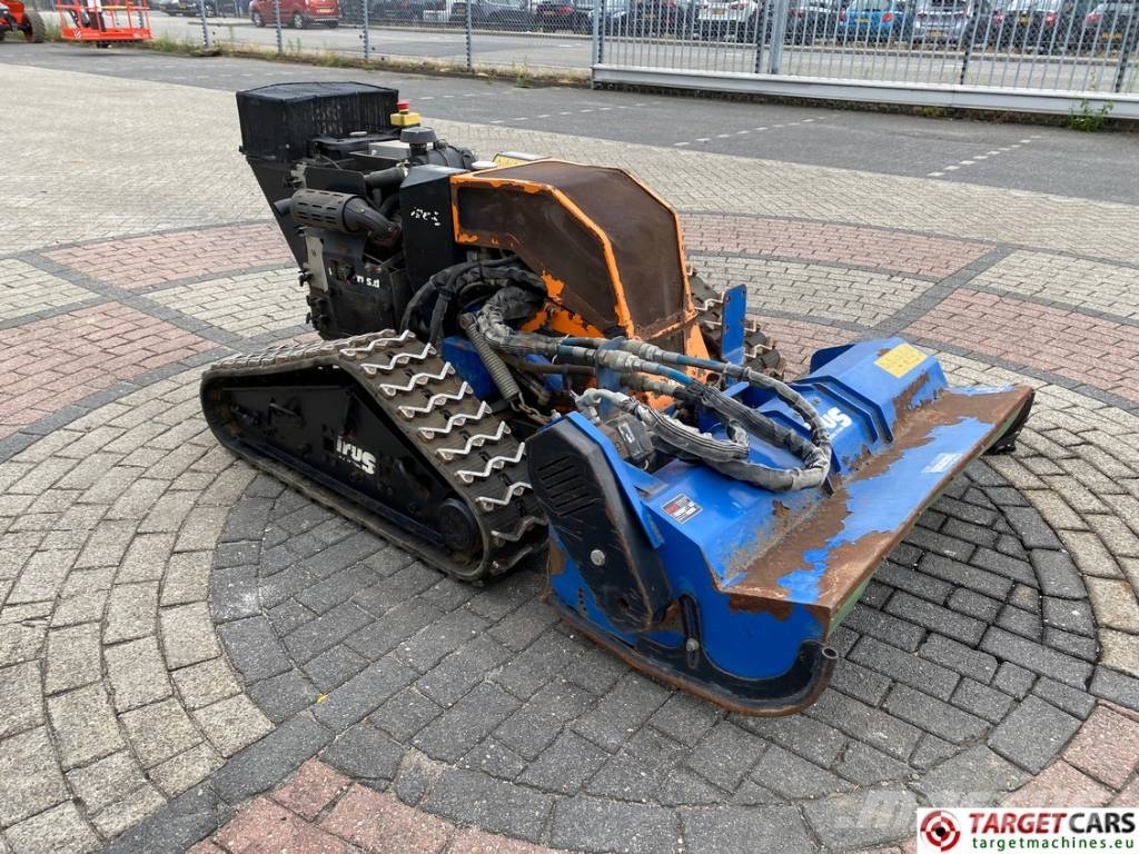 Irus Deltrak 2.0 Tracked Robo Flail 125cm Remote Mower Robotmaaiers