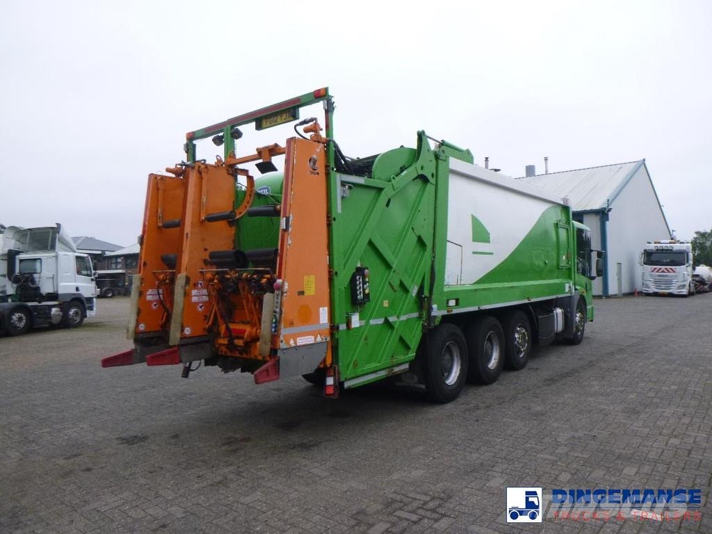 Mercedes-Benz Econic 3233 8X4 RHD Euro 5 refuse truck Camiones de basura