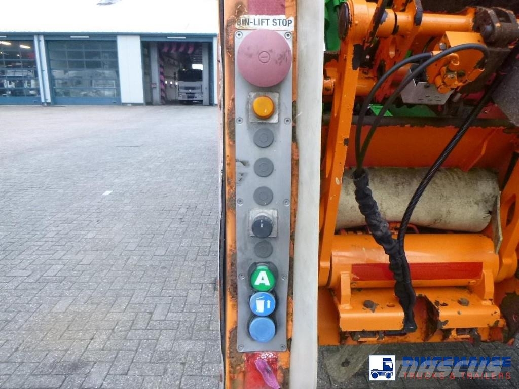 Mercedes-Benz Econic 3233 8X4 RHD Euro 5 refuse truck Camiones de basura