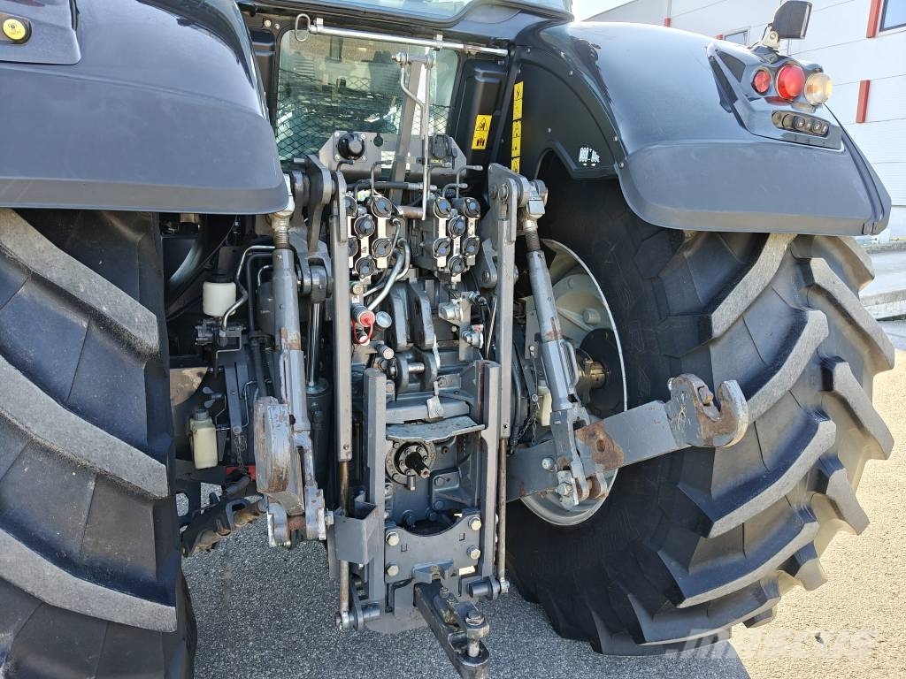 Valtra S 353 Traktori