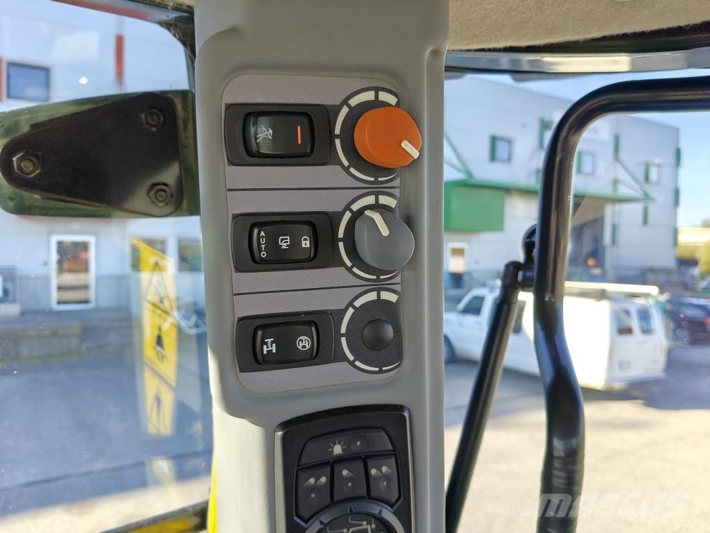 Valtra S 353 Traktori