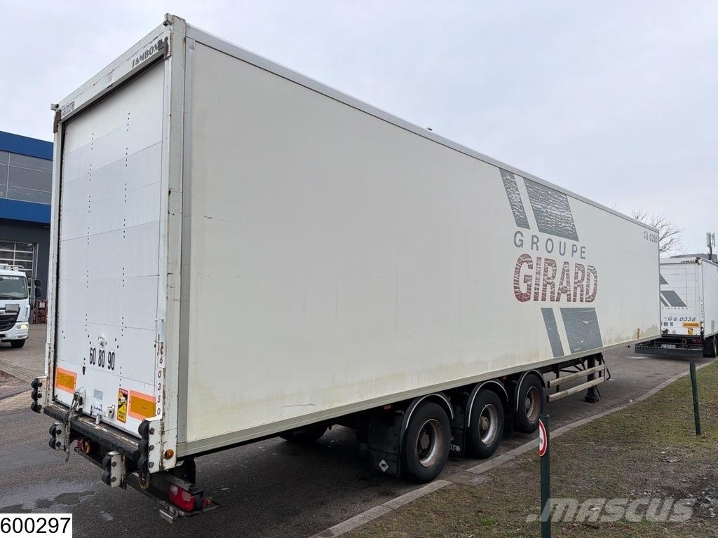 Samro gesloten bak Gesloten opleggers