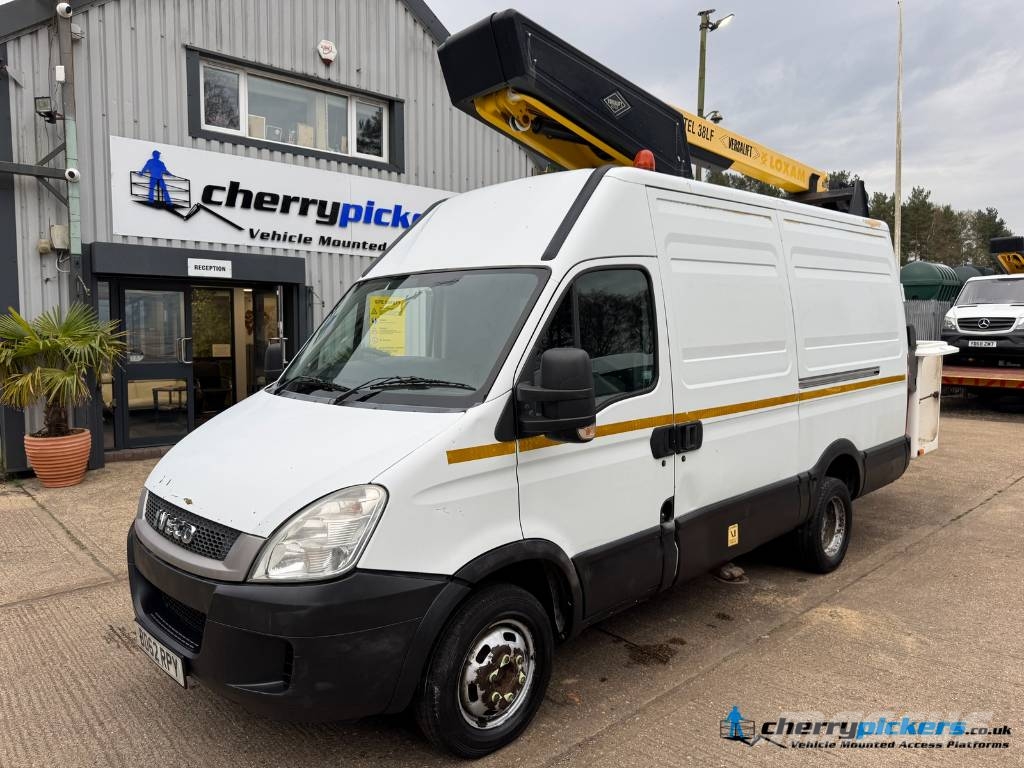 Iveco Daily Versalift ET38 Cherry Picker المنصات الهوائية المثبتة على شاحنة