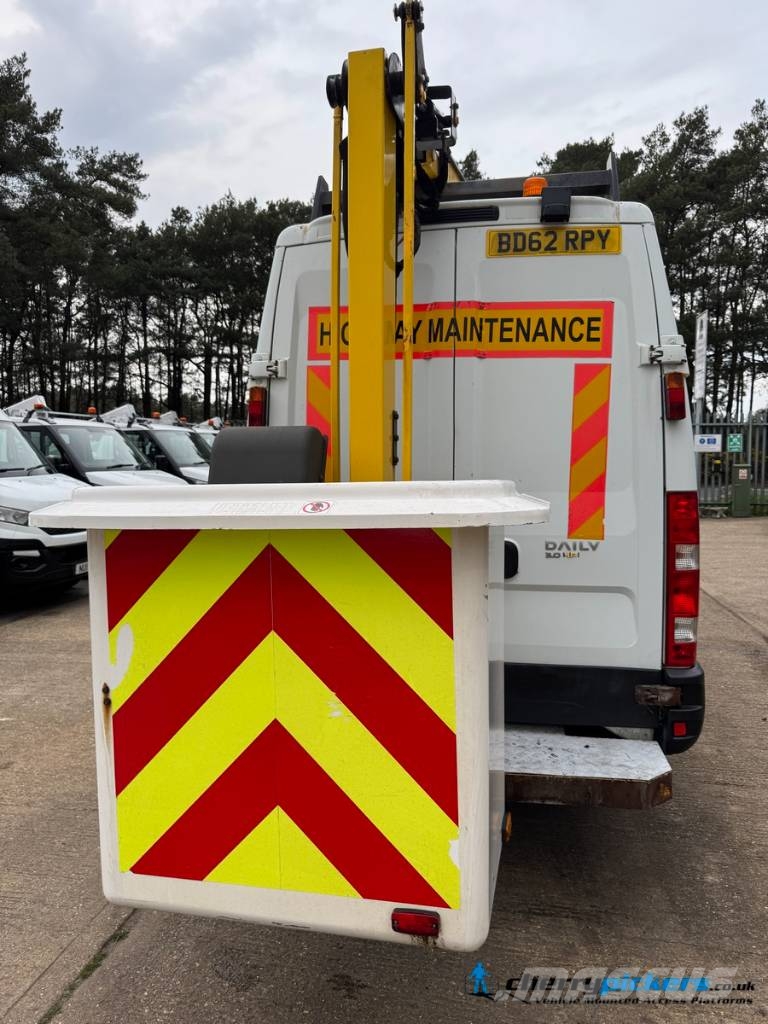 Iveco Daily Versalift ET38 Cherry Picker المنصات الهوائية المثبتة على شاحنة