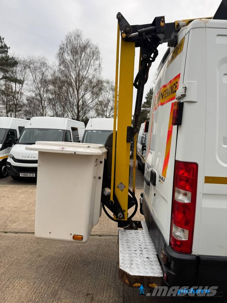 Iveco Daily Versalift ET38 Cherry Picker المنصات الهوائية المثبتة على شاحنة