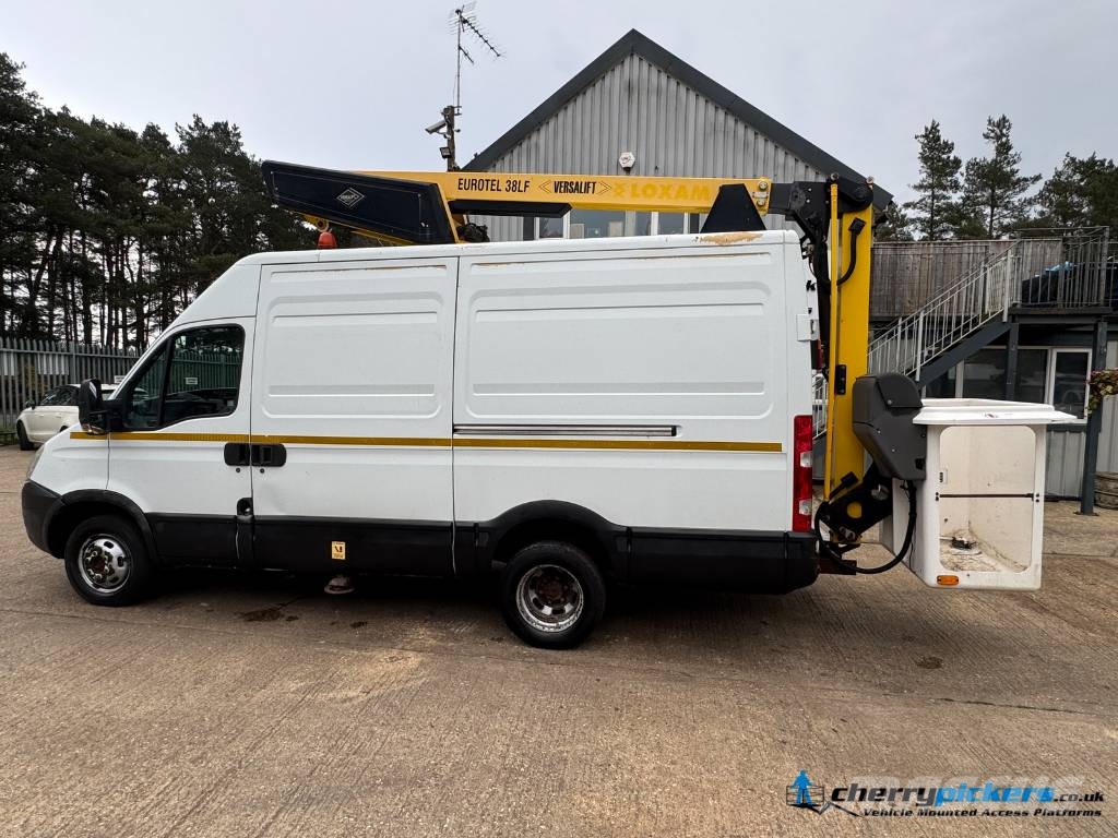 Iveco Daily Versalift ET38 Cherry Picker المنصات الهوائية المثبتة على شاحنة
