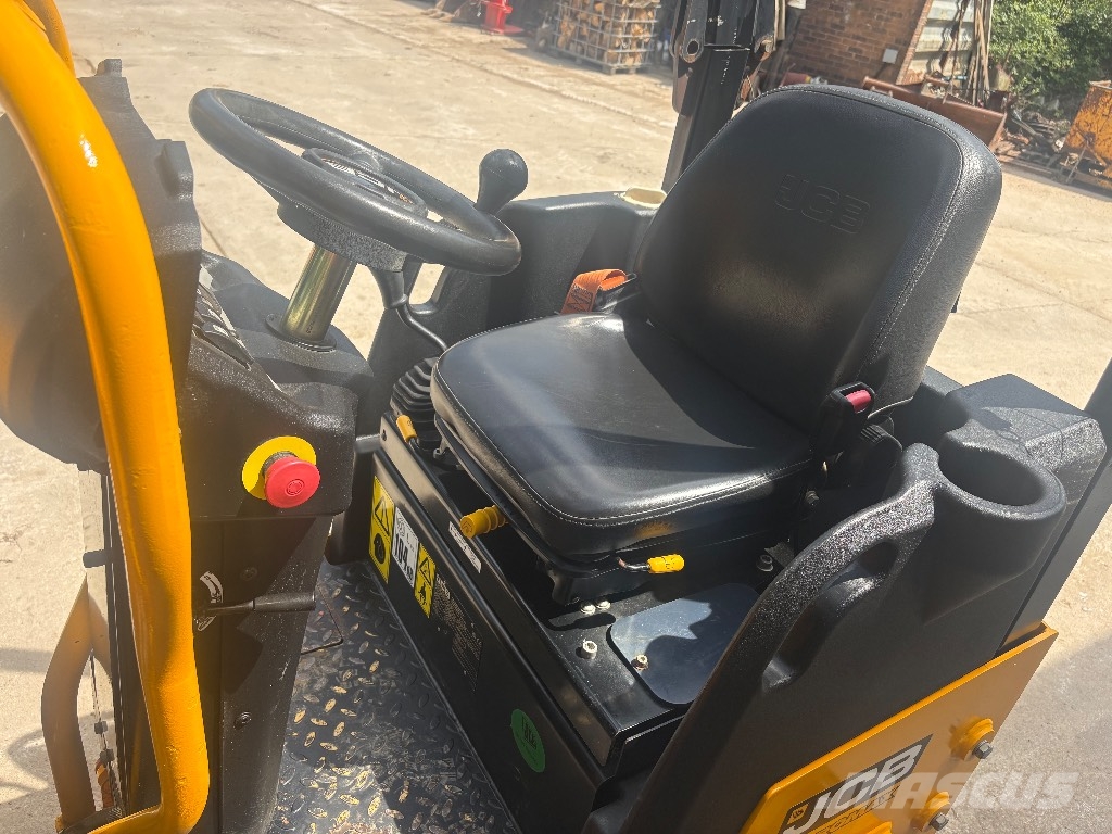 JCB CT 260-120 مداحل ثنائية الاسطوانة