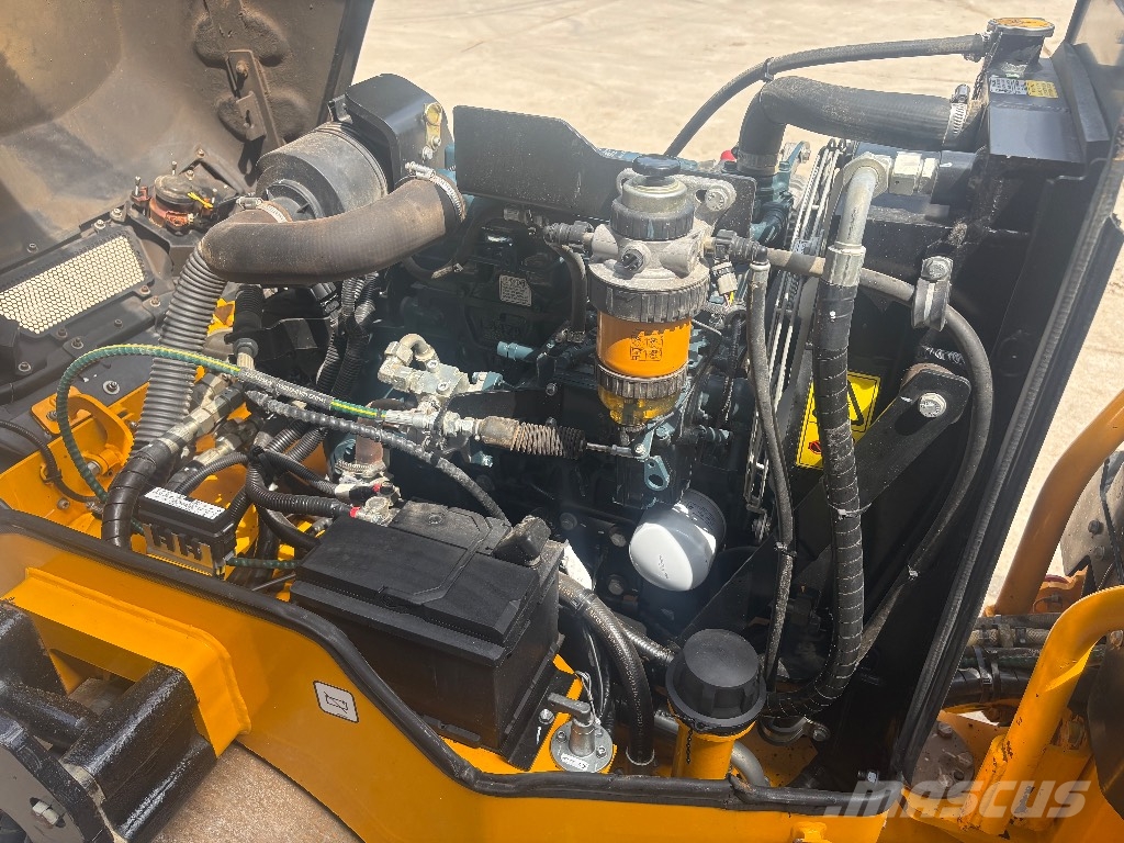 JCB CT 260-120 مداحل ثنائية الاسطوانة