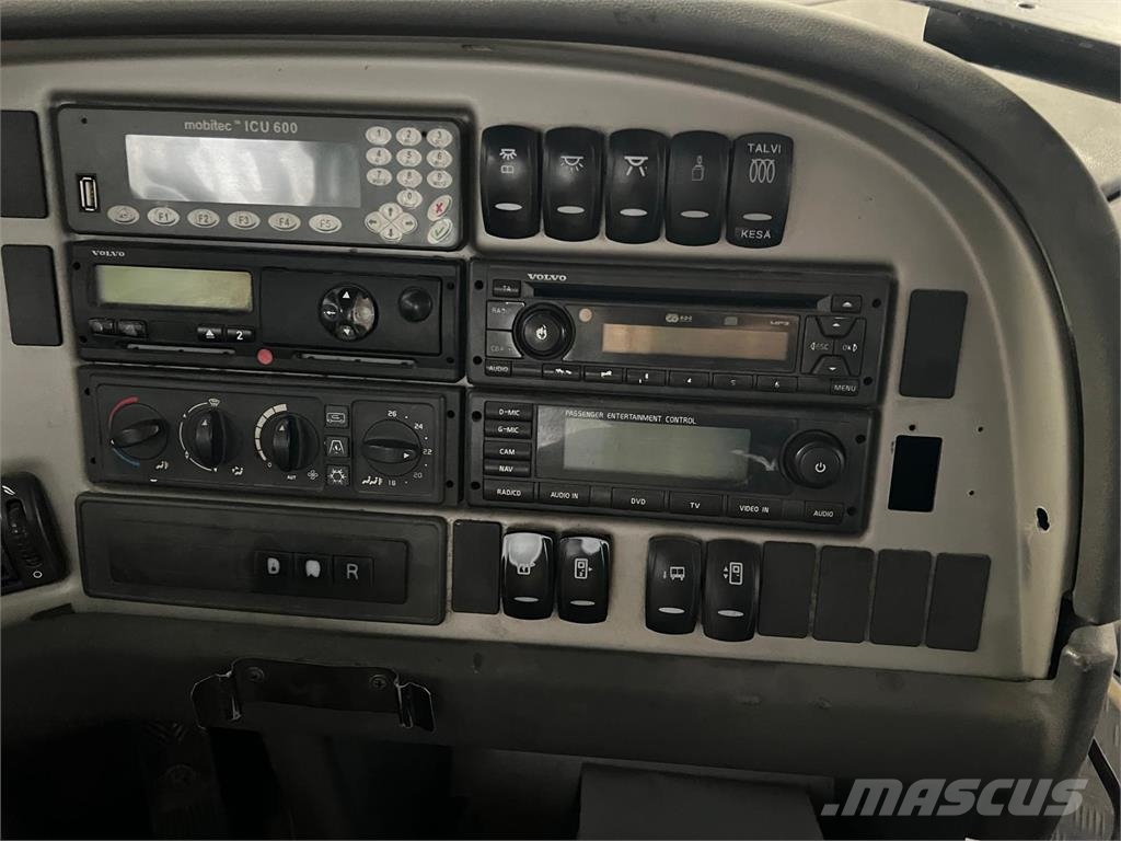 Volvo 9700 المركبة