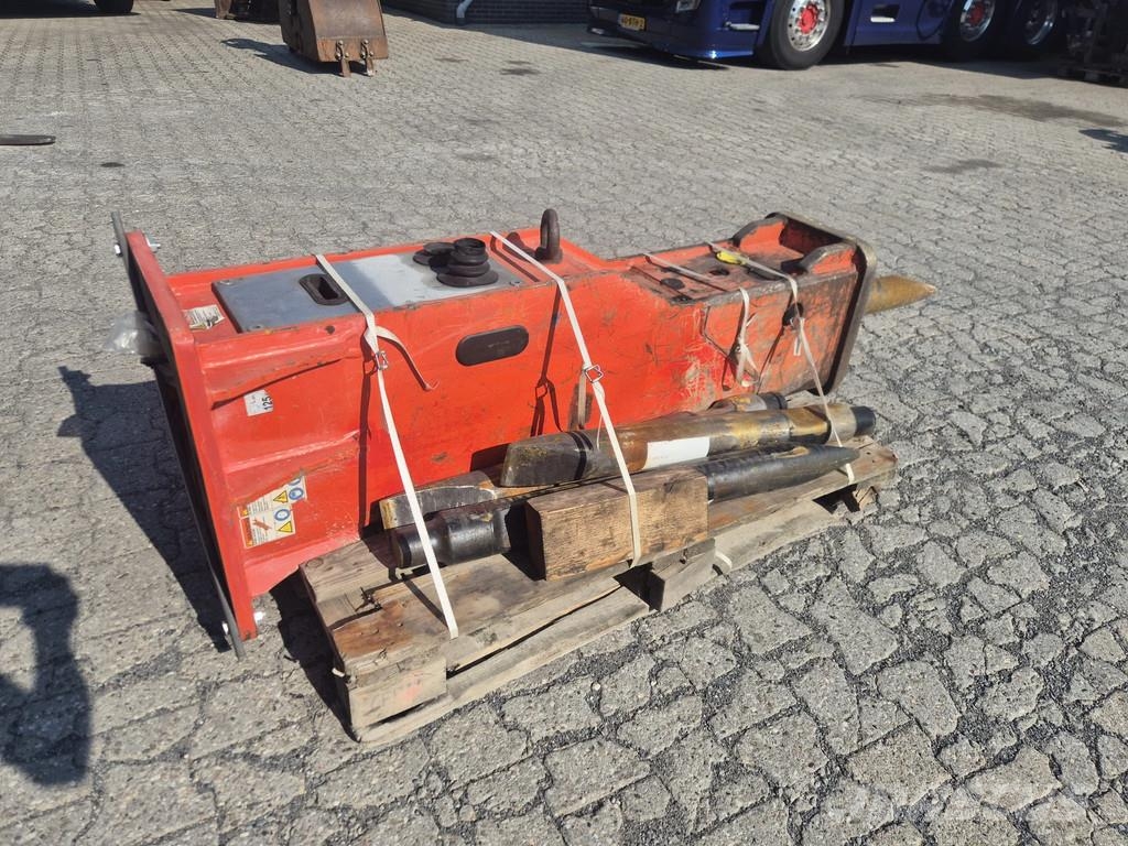 Rammer R12P مطارق / كسارات