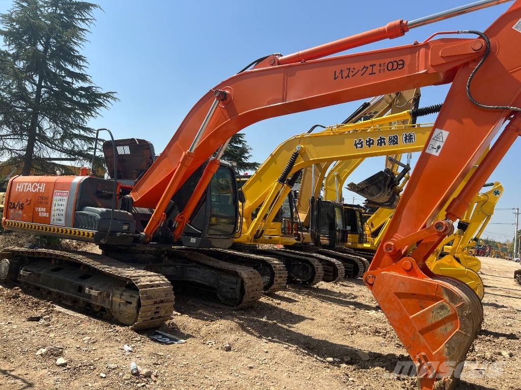 Hitachi ZX 240-3 Raupenbagger