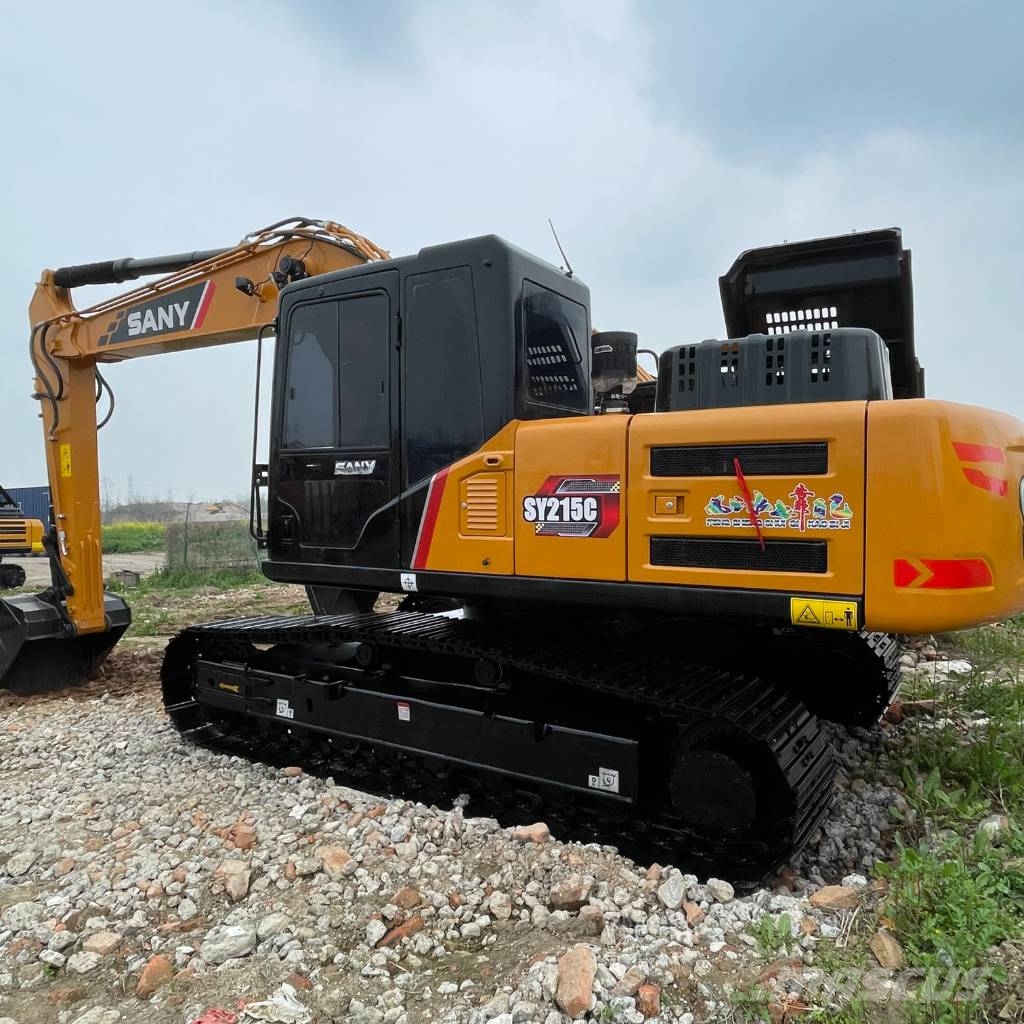 Sany 215C Гусеничні екскаватори