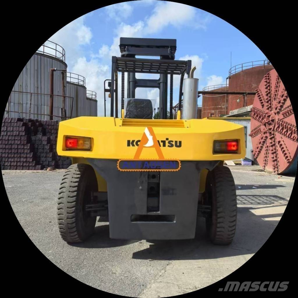Komatsu FD150-7 Dieseltrukit