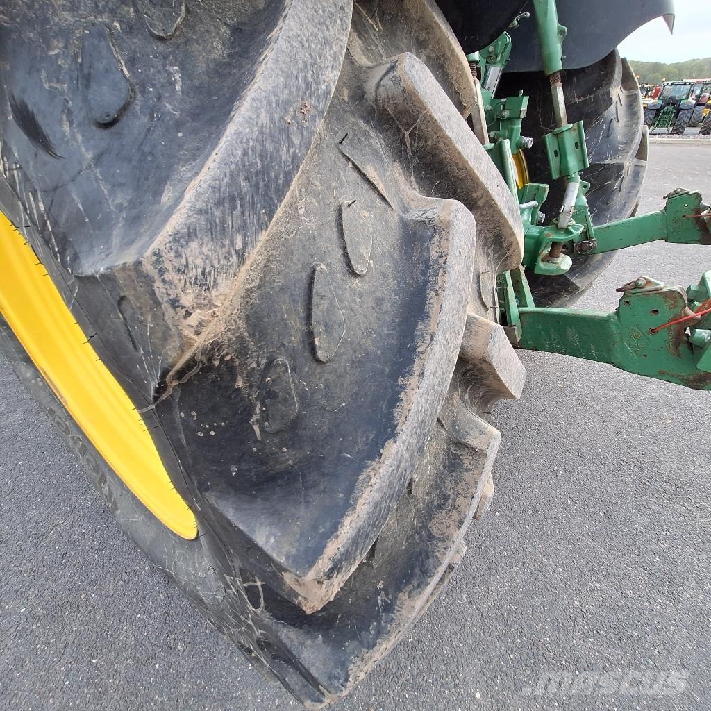 John Deere 6145R Tracteur