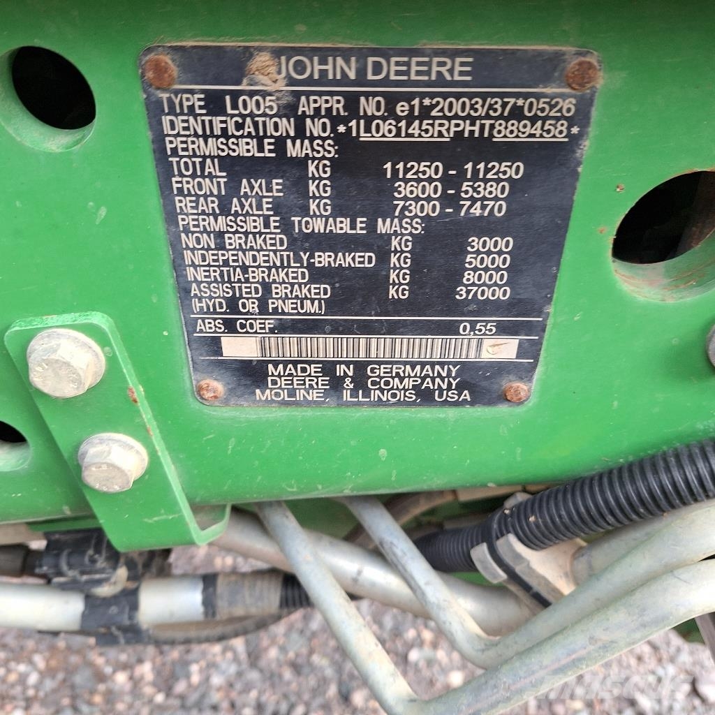 John Deere 6145R トラクター