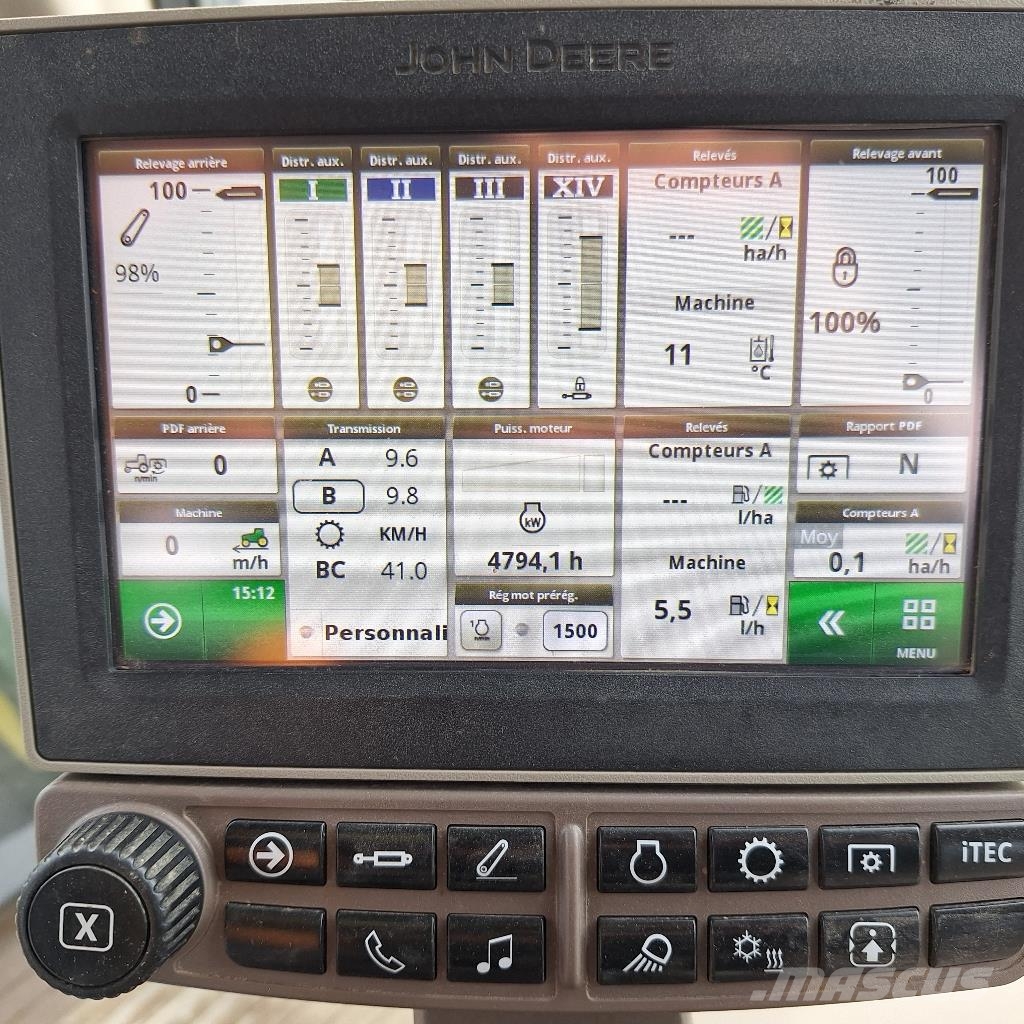 John Deere 6145R トラクター