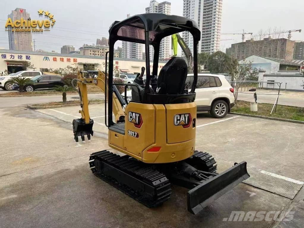 CAT 301.7 CR Minibagger < 7t