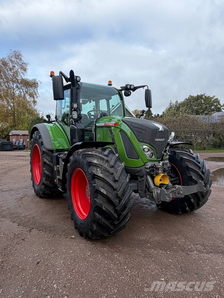 Fendt 724 Vario Gen6 Tractors
